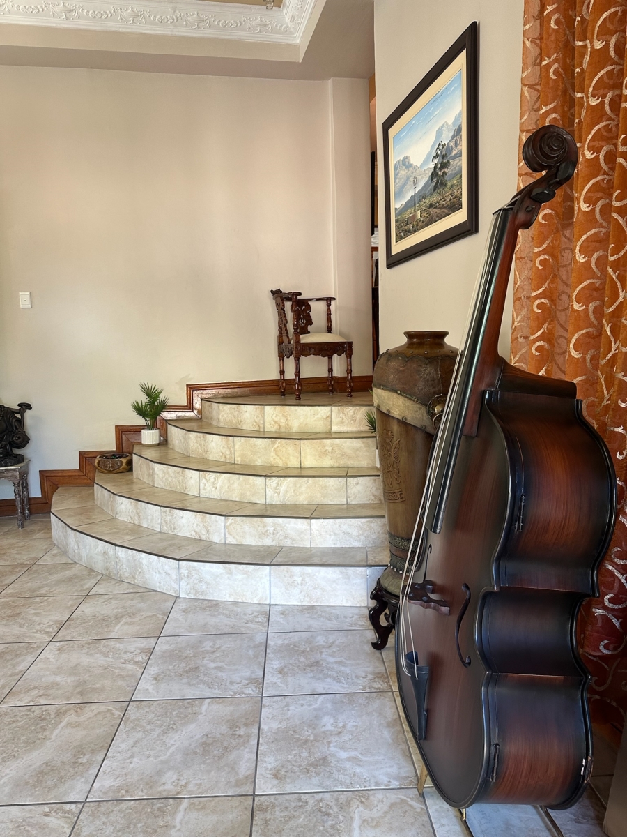 5 Bedroom Property for Sale in Mill Park Eastern Cape